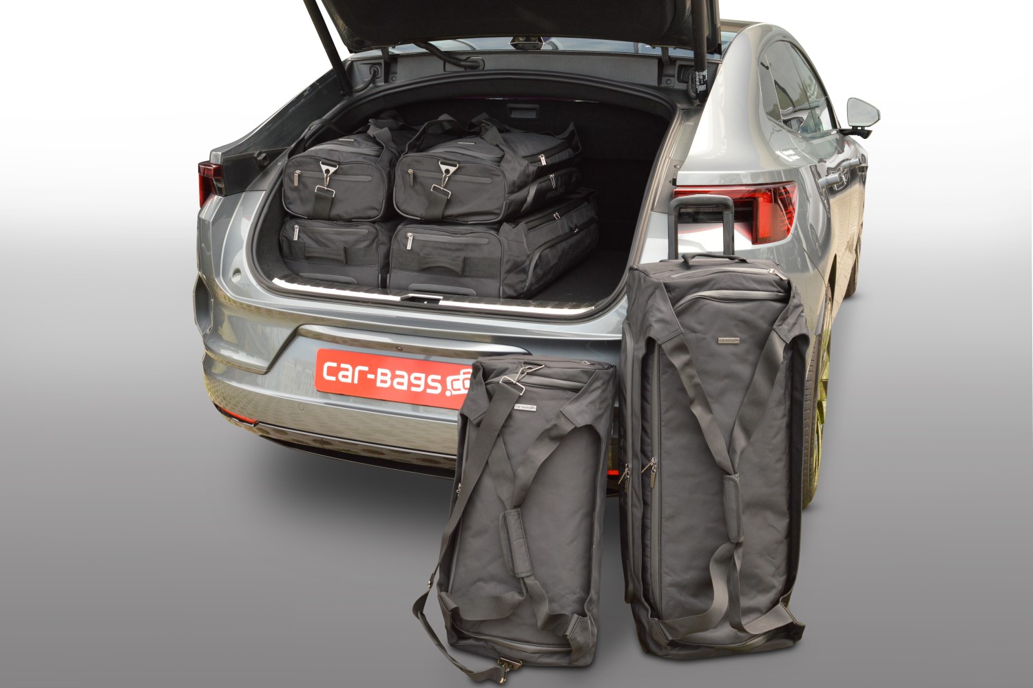 Travel bag set suitable for Polestar 4 2024-present Pro.Line Travel bag set suitable for Polestar 4 2024-present Pro.Line