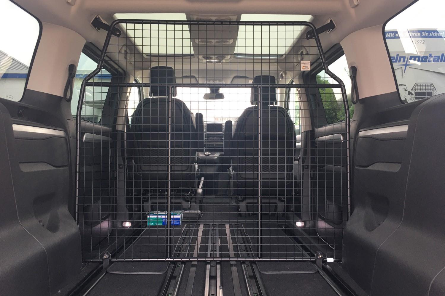 Kollisionskursus Indrømme Charlotte Bronte Dog guard Peugeot Traveller | Car Parts Expert