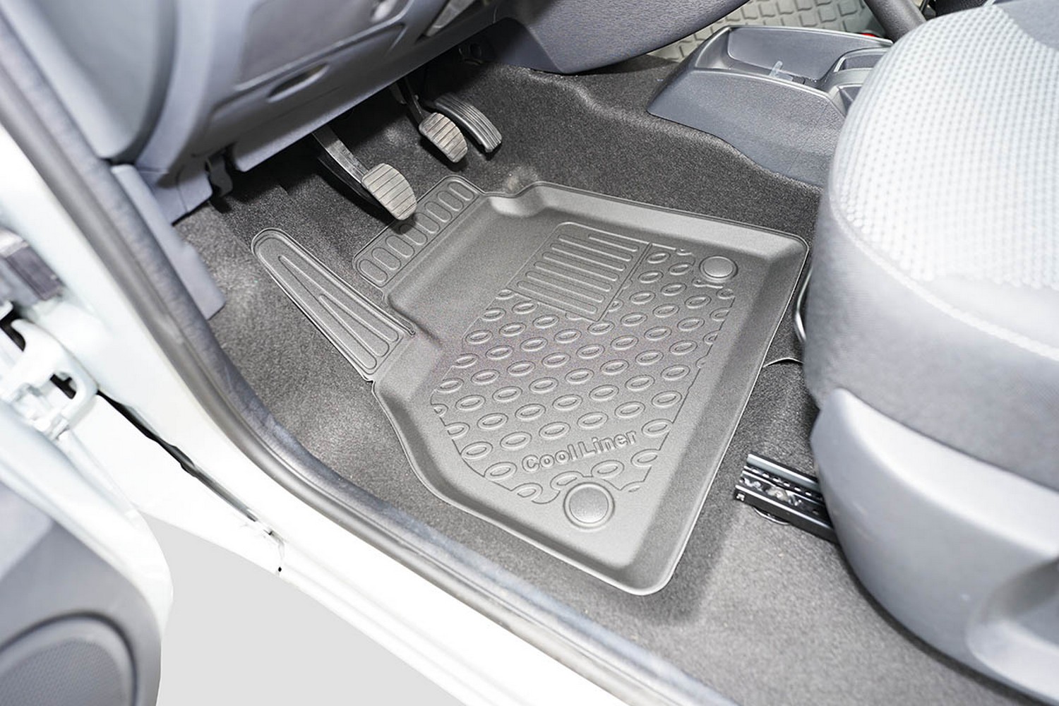 Car mats suitable for Renault Kangoo II 2012-2021 Cool Liner PE/TPE rubber (REN1KAFM-C) (2) Car mats suitable for Renault Kangoo II 2012-2021 Cool Liner PE/TPE rubber (REN1KAFM-C) (2)