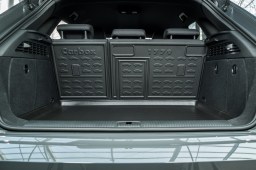 Rear seat backrest protector suitable for Audi A3 Sportback (8V) 2012-2020 5-door hatchback Carbox Form 2Flex PE rubber (AUD1A3CTF2F) (1)