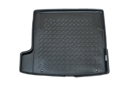 Boot mat suitable for BMW X1 (E84) 2009-2015   Carbox Form PE rubber - black (BMW1X1CT-0) (1)