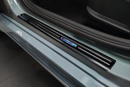 Door sill plates Hyundai Kona (OS) 2017->   stainless steel high gloss black 4 pieces (HYU3KOEG) (1)