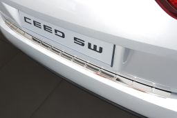 Kia Ceed (CD) 2018-> wagon rear bumper protector stainless steel / Ladekantenschutz Edelstahl / achter bumperbeschermer RVS / protection de seuil de coffre acier inox (KIA7CDBP)