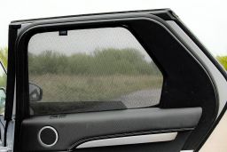 Sun shades Land Rover - Range Rover Discovery 5 2017->   Car Shades - rear side doors (1)