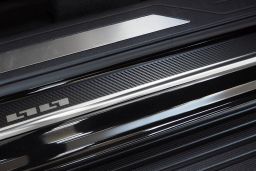 Door sill plates Maxus T90 2021->   stainless steel - carbon foil (MAX2T9EA) (1)