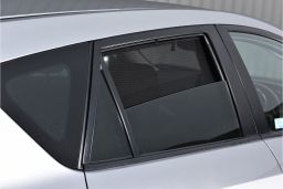 Sun shades Mazda3 (BL) | Car Parts Expert