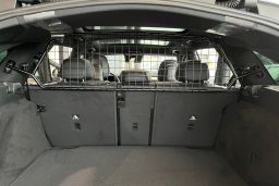 Dog guard - Mercedes-benz - E-class (W214) - 2023-present (1)