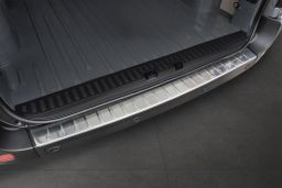 Rear bumper protector Nissan NV400 - Interstar II 2010->   stainless steel (NIS5NVBP) (1)