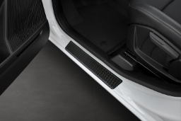 Door sill plates suitable for Renault Express 2021->   aluminium diamond plate matt black 2 pieces (REN3EXEG) (1)