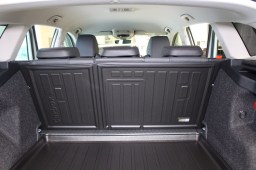 sko1enctf2f-skoda-enyaq-iv-2020-rear-seat-backrest-protector-carbox-form-2flex-pe-rubber-1