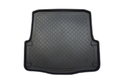 Boot mat suitable for Skoda Octavia II Combi (1Z) 2004-2013 wagon Guardliner  anti slip PE/TPE rubber (SKO3OCTM-G) (1)