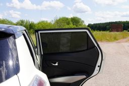 Sun shades SsangYong Tivoli 2015-2023   Car Shades - rear side doors (1)