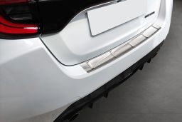 Rear bumper protector Toyota Yaris (XP21) 2020-> 5-door hatchback stainless steel (TOY16YABP) (1)