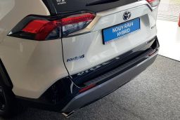 Toyota RAV4 IV (XA50) 2018-present rear bumper protector PU (TOY17R4BP) (1)