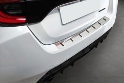 Rear bumper protector Toyota Yaris (XP21) 2020-> 5-door hatchback stainless steel - Strong (TOY17YABP) (1)