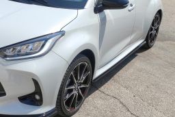 Side skirts Toyota Yaris (XP21) 2022-present 5-door hatchback ABS - painted (TOY2YAMS) (1)