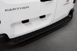 Rear bumper protector Toyota ProAce City 2019->   aluminium diamond plate anthracite matt (TOY9PCBP) (1)