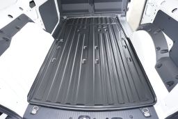 Cargo mat Volkswagen Caddy Maxi (SB) 2020->   PE (VW10CATM) (1)