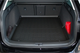 Boot mat suitable for Volkswagen Passat Variant (B8) 2014-2023 wagon Carbox Form PE rubber - black (VW16PACT-0) (1)