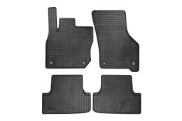 Car mats Volkswagen Golf VIII (CD) 2020-> 5-door hatchback rubber (VW1GOFC) (1)