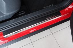 Door sill plates Volkswagen T-Roc (A1) 2017-present stainless steel - carbon foil (VW2TREA) (1)