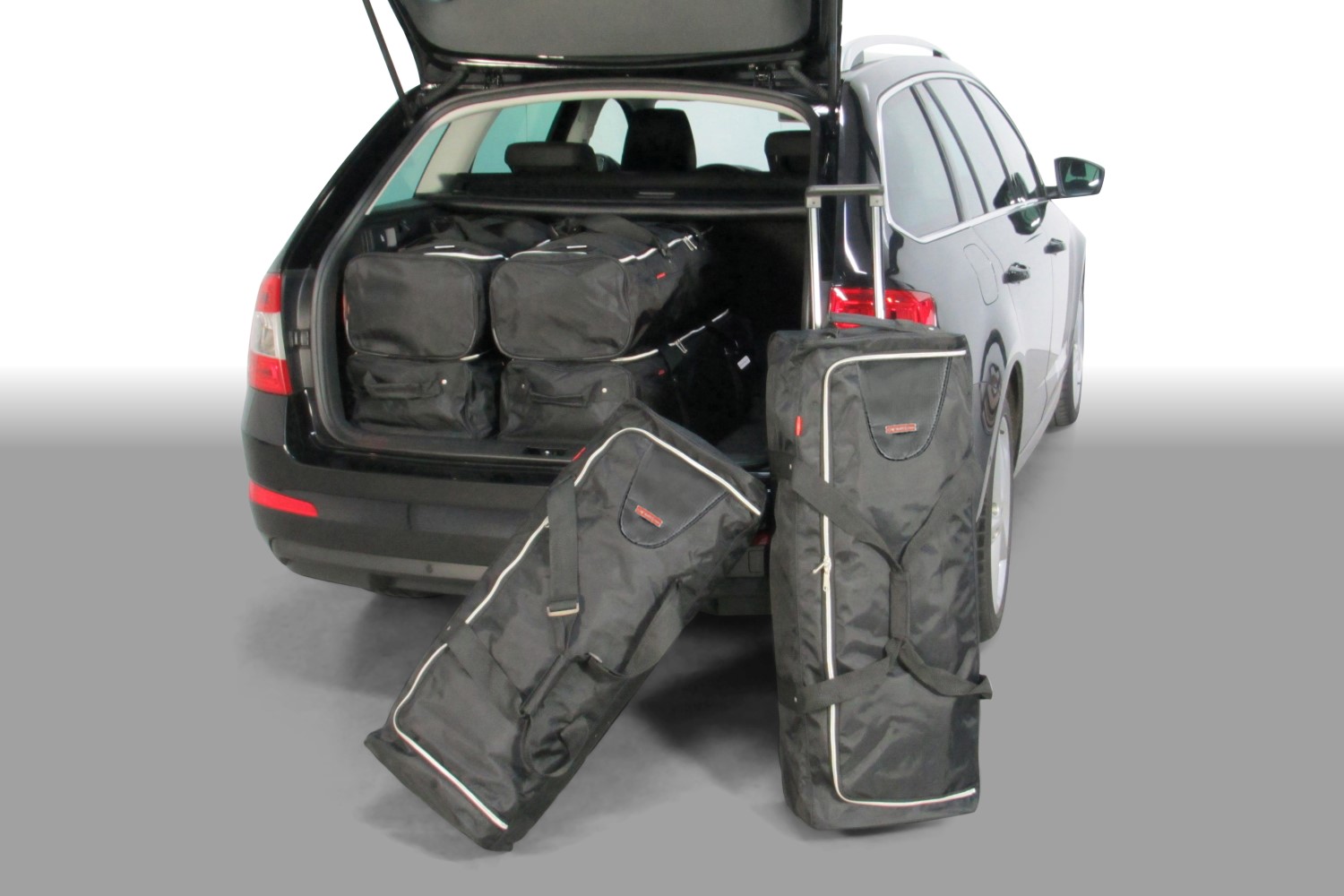 Travel bag set suitable for Skoda Octavia III Combi (5E) 2013-2020 wagon