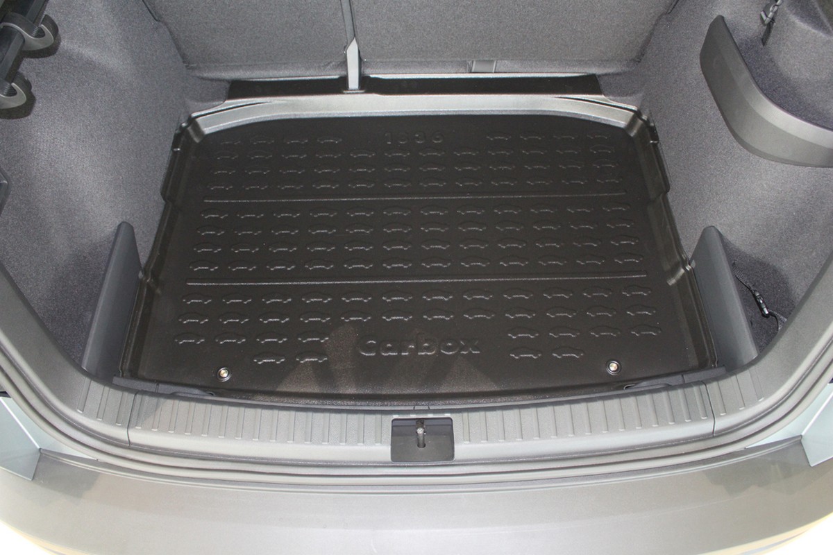 Boot mat suitable for Seat Ateca 2016-present Carbox Form PE rubber - black