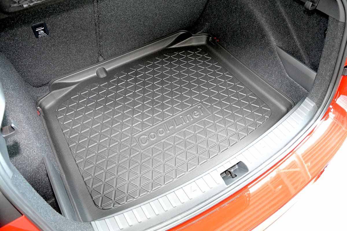 https://www.carparts-expert.com/images/stories/virtuemart/product/sko1sctm-skoda-scala-2018-5-door-hatchback-cool-liner-trunk-mat-anti-slip-pe-tpe-rubber-1.jpg