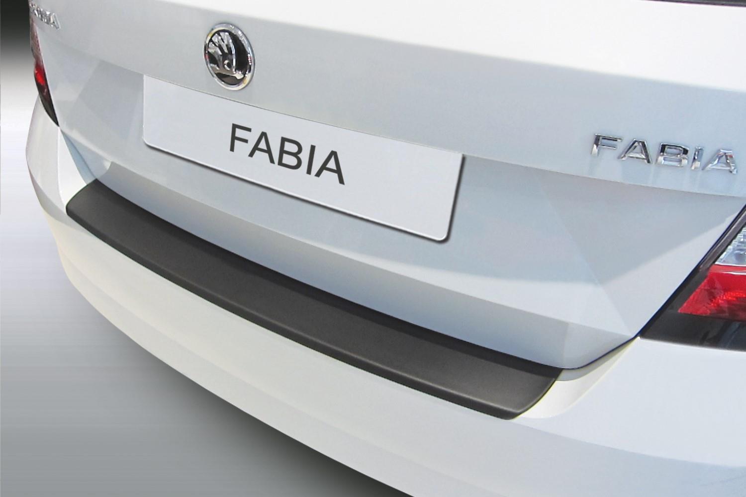 Protection de seuil de coffre convient à Skoda Fabia III (NJ) 2014-2018 5 portes bicorps ABS - noir mat