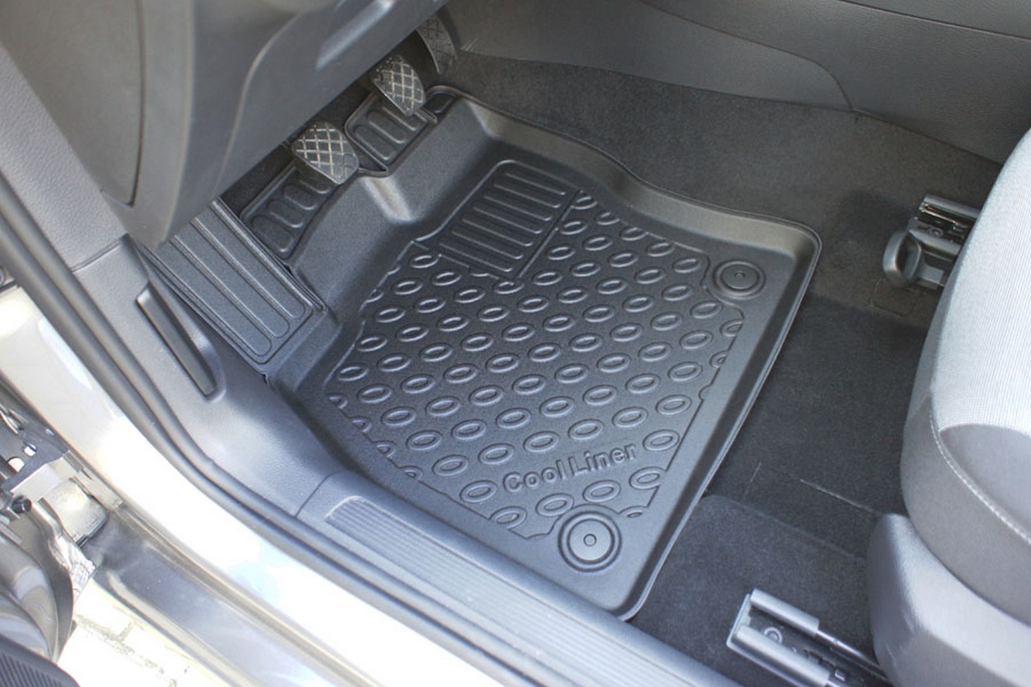 Car mats suitable for Skoda Octavia IV Combi (NX) 2020-present wagon Cool Liner PE/TPE rubber (SKO6OCFM-C) (3) Car mats suitable for Skoda Octavia IV Combi (NX) 2020-present wagon Cool Liner PE/TPE rubber (SKO6OCFM-C) (3)
