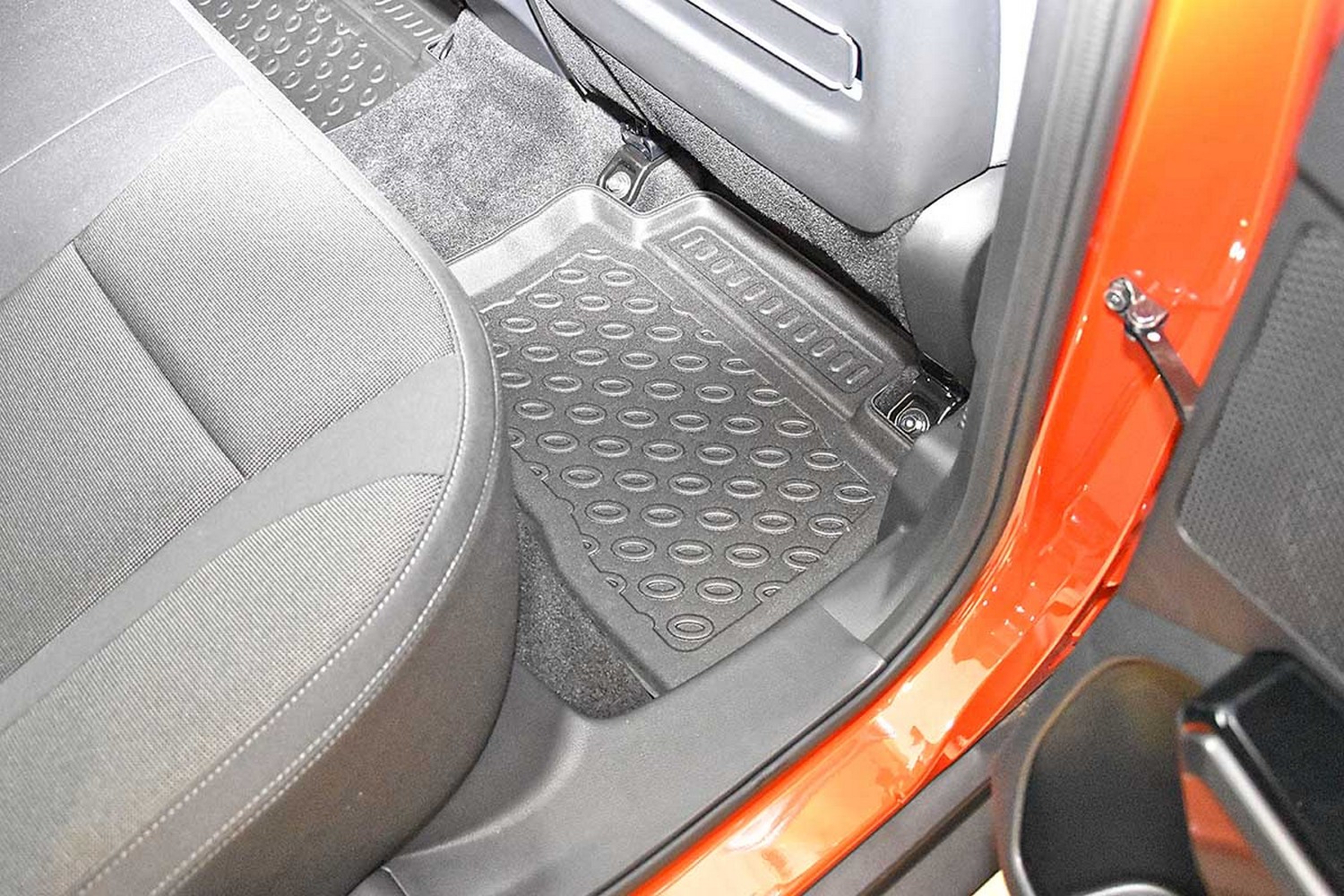 Car mats suitable for SsangYong - KGM Tivoli 2020-present Cool Liner PE/TPE rubber (SSY3TIFM-C) (5) Car mats suitable for SsangYong - KGM Tivoli 2020-present Cool Liner PE/TPE rubber (SSY3TIFM-C) (5)