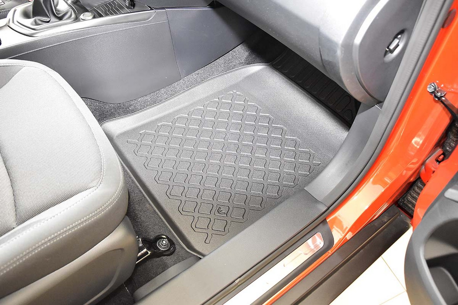 Car mats suitable for SsangYong - KGM Tivoli 2020-present Guardliner PE/TPE rubber (SSY3TIFM-G) (3) Car mats suitable for SsangYong - KGM Tivoli 2020-present Guardliner PE/TPE rubber (SSY3TIFM-G) (3)