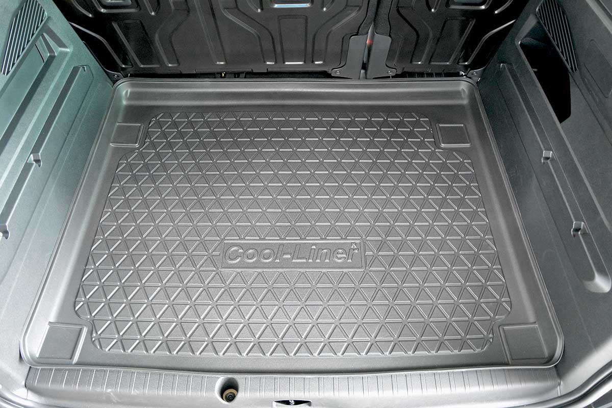 Boot mat suitable for Toyota ProAce City Verso 2019-present Cool Liner anti slip PE/TPE rubber