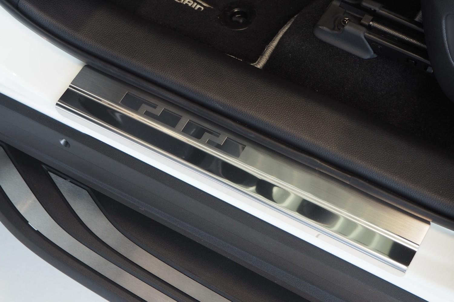 Seuils de portes Toyota RAV4 V (XA50) 2018-présent acier inox brossé