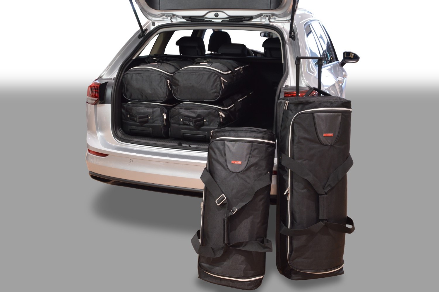 VW Passat 8 VIII Alltrack / Variant Gepäckraumschale für variablen  Ladeboden 