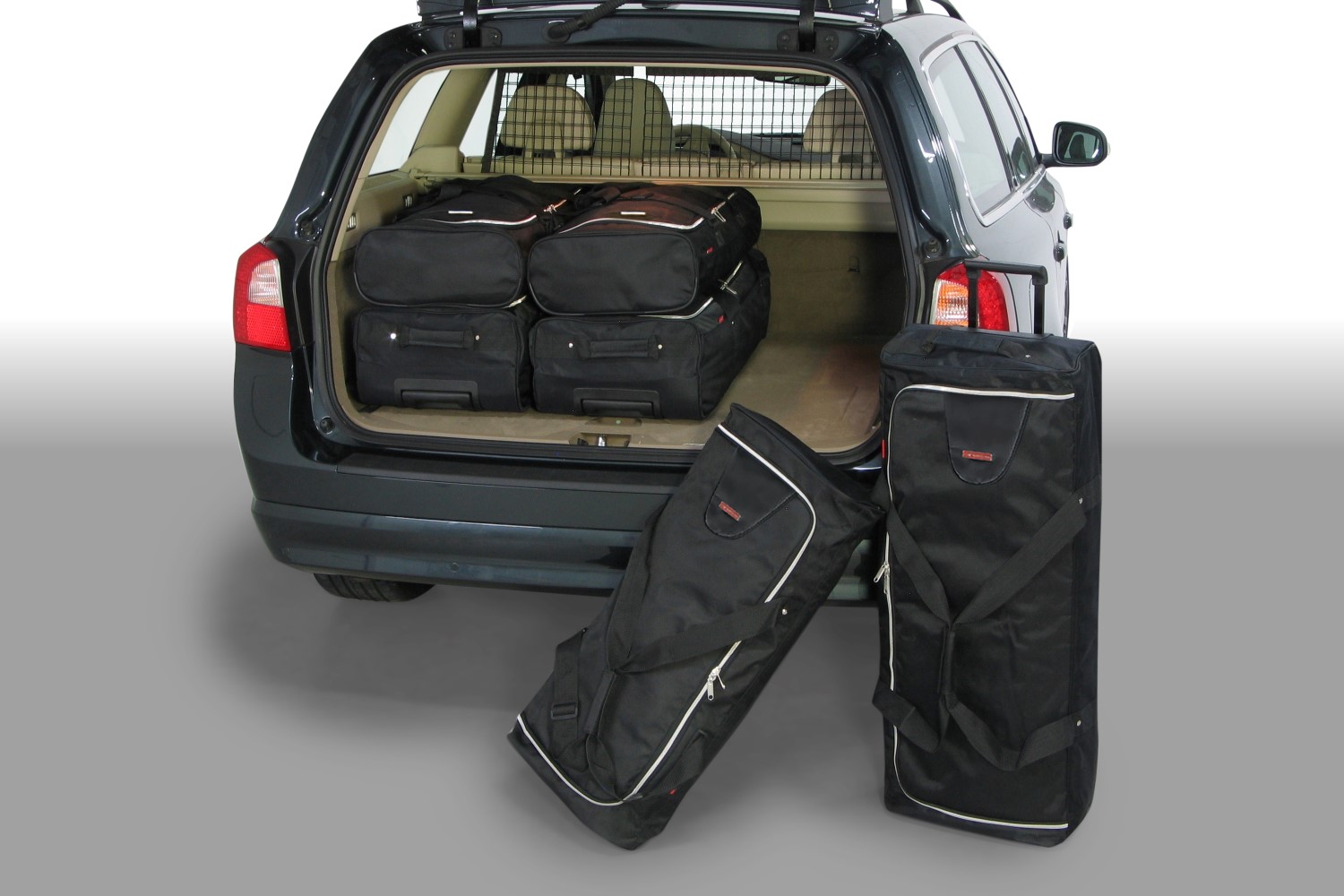 Travel bag set suitable for Volvo V70 (P24) 2007-2016 wagon