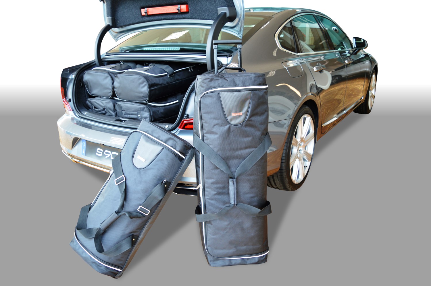 Set de sacs de voyage convient à Volvo S90 II 2016-présent 4 portes tricorps