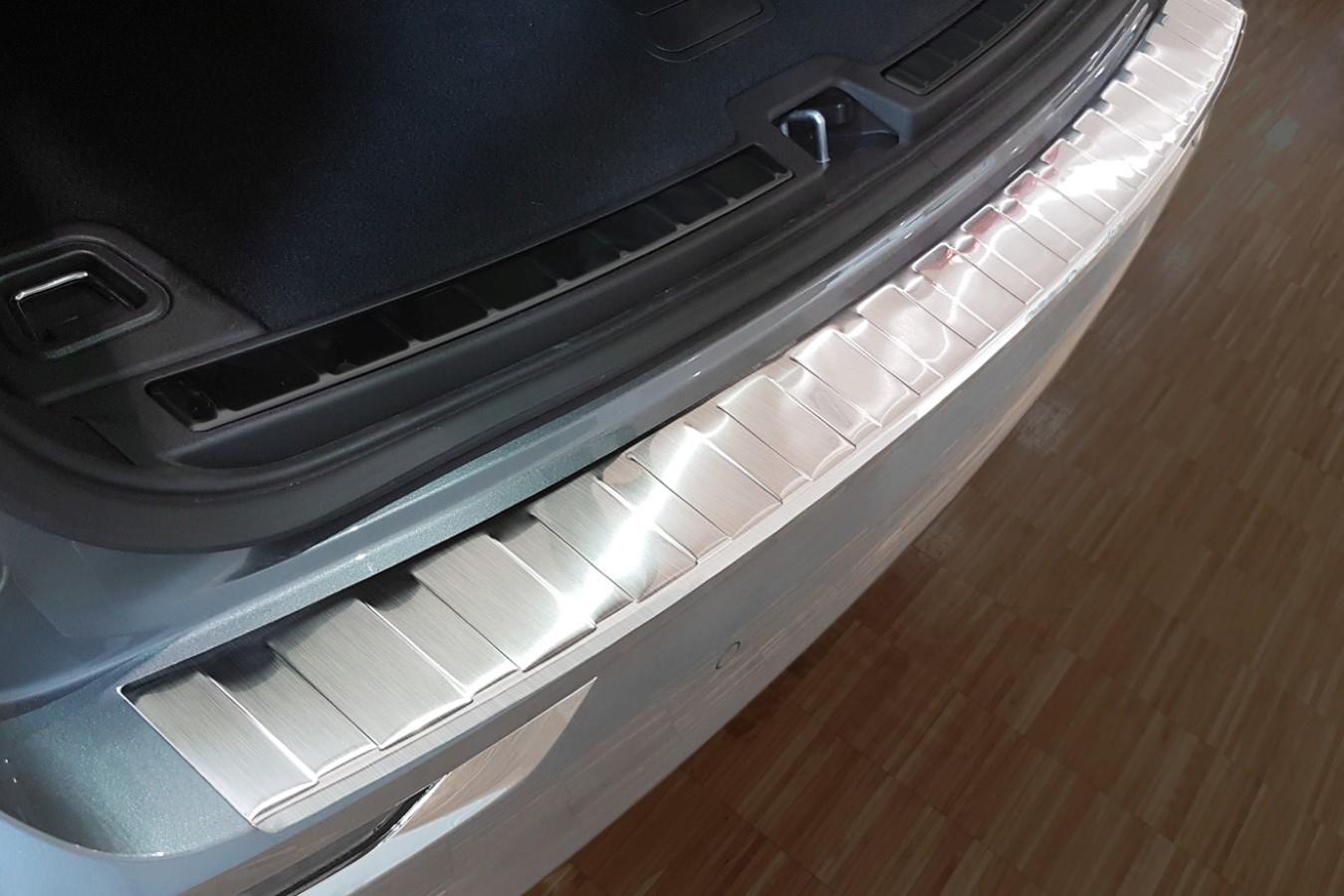 Protection de seuil de coffre Volvo XC60 II 2017-présent acier inox brossé