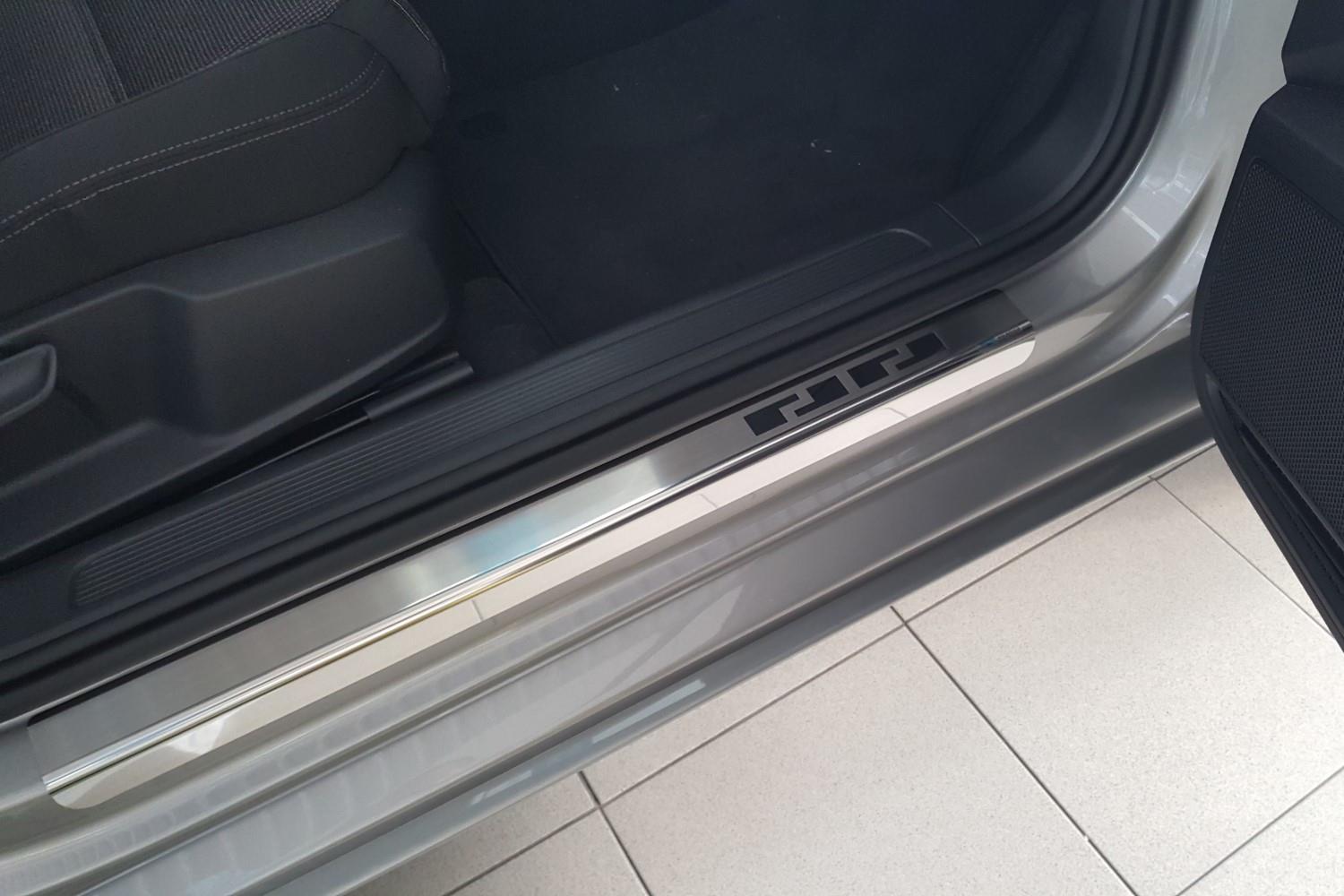 Door sill plates suitable for Volkswagen Passat (B8) 2014-present 4-door saloon stainless steel brushed