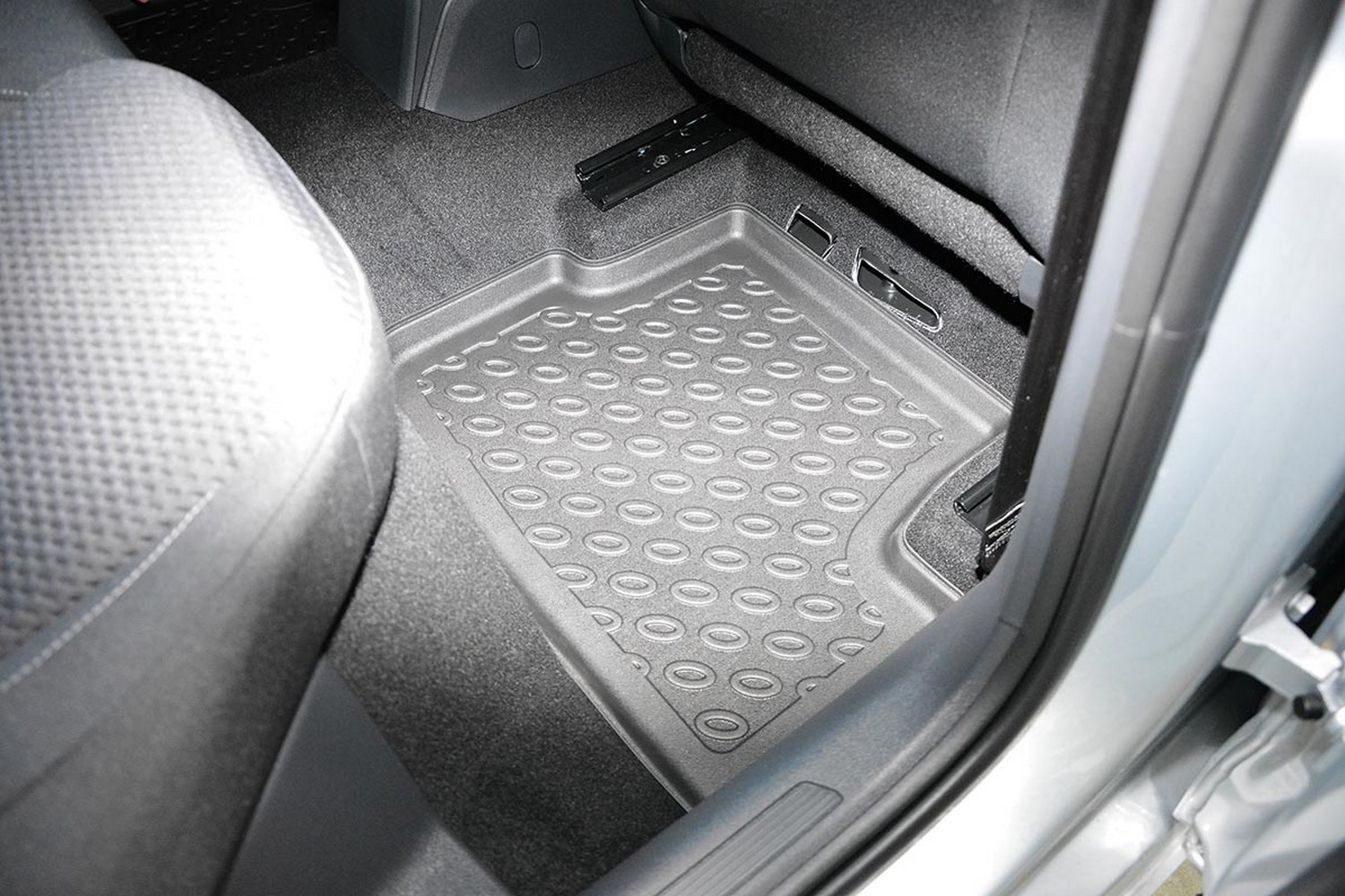 Car mats suitable for Volkswagen Taigo (CS) 2021-present Cool Liner PE/TPE rubber (VW1TGFM-C) (5) Car mats suitable for Volkswagen Taigo (CS) 2021-present Cool Liner PE/TPE rubber (VW1TGFM-C) (5)