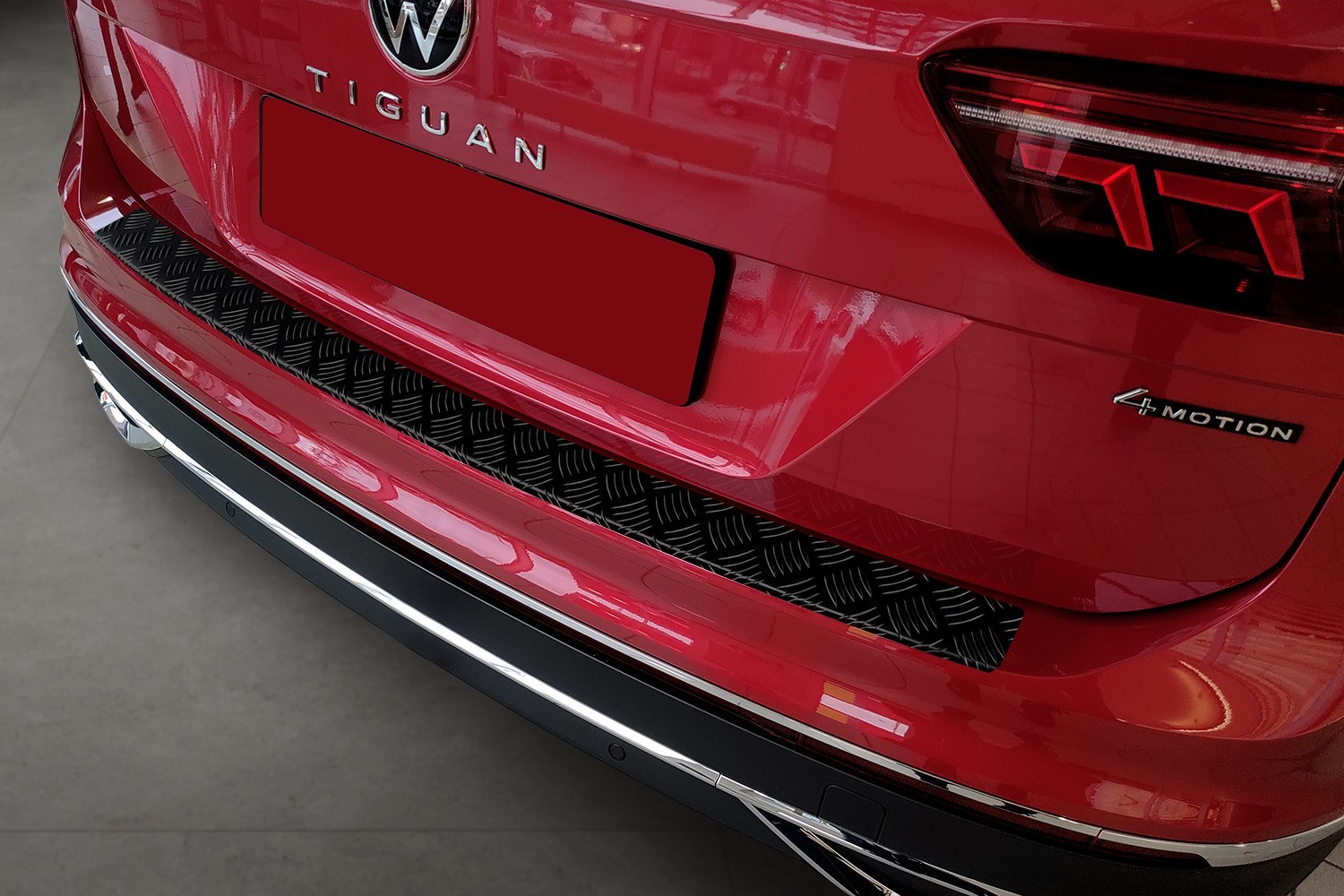 Bumperbeschermer geschikt voor Volkswagen Tiguan II 2015-2024 aluminium traanplaat mat zwart
