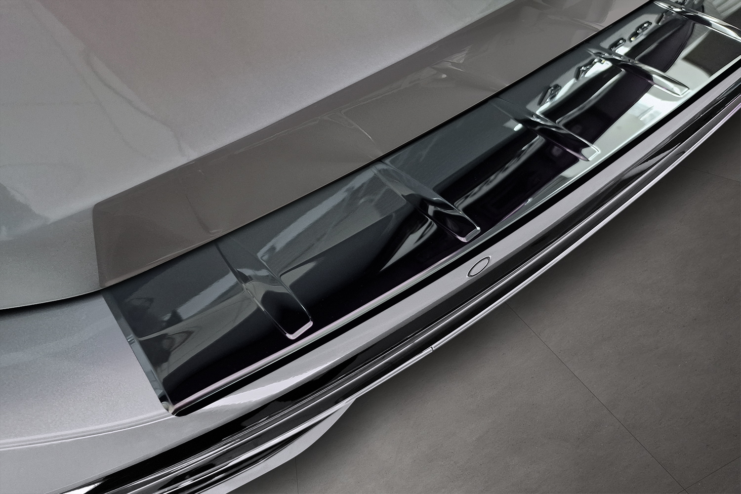 Bumperbeschermer geschikt voor Volkswagen Passat Variant (B9) 2023-heden wagon RVS hoogglans zwart