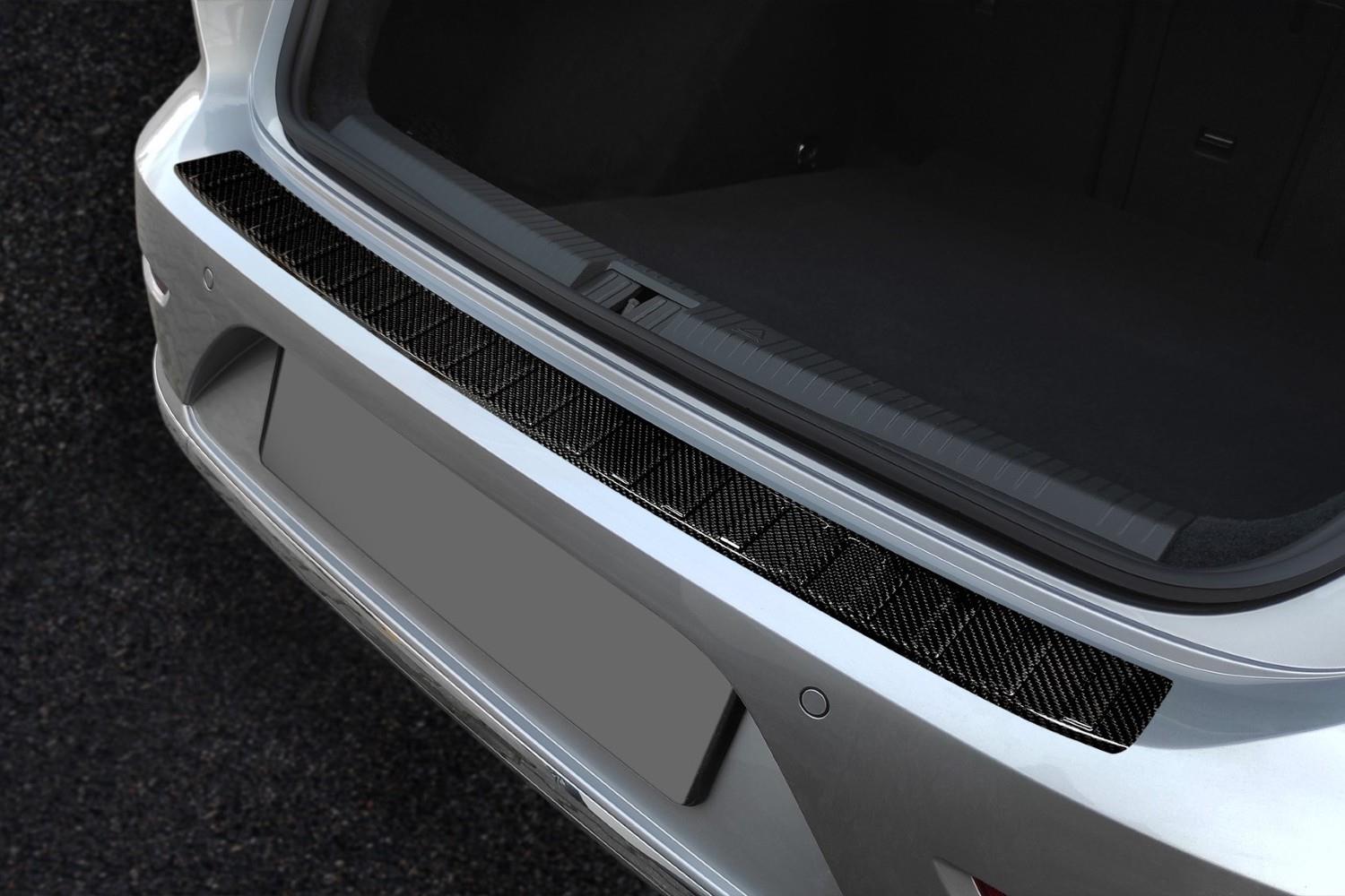 Rear bumper protector suitable for Volkswagen Arteon Shooting Brake 2020-present wagon carbon