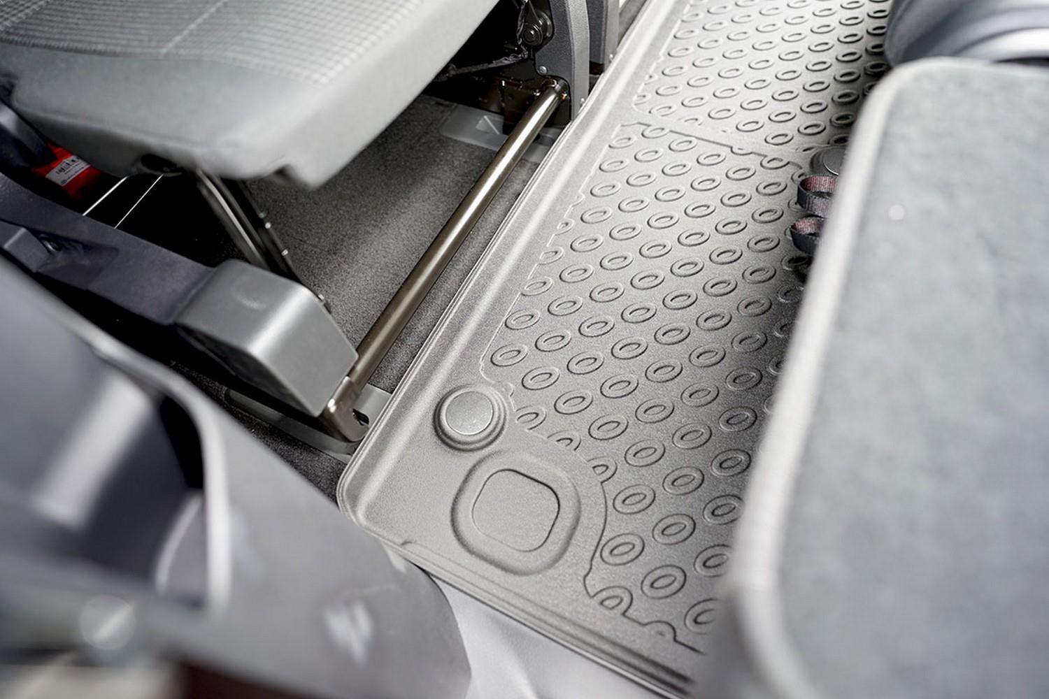 Fußmatten Volkswagen Caddy Maxi CarParts-Expert PE/TPE | (SB)