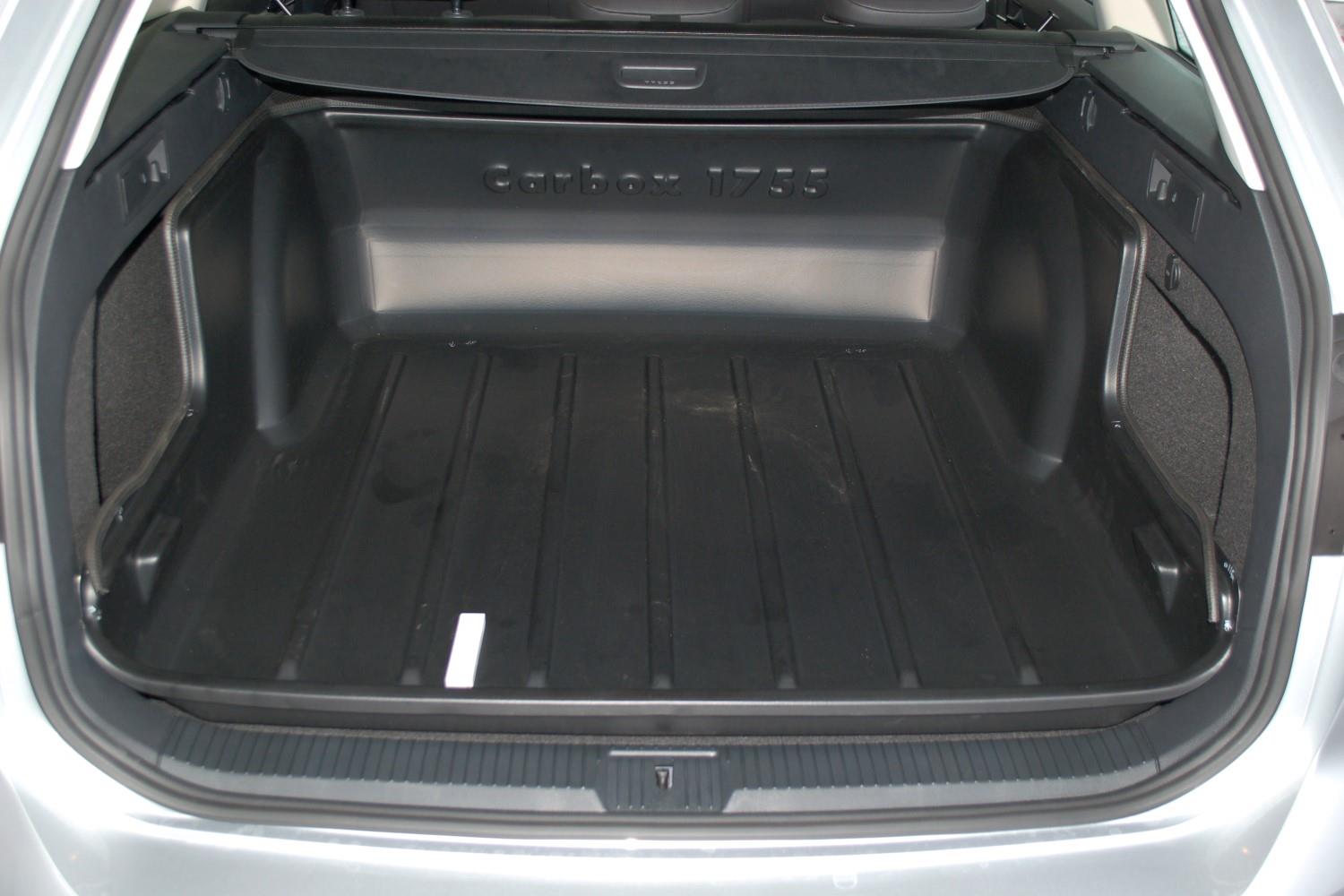 Kofferbakschaal Volkswagen Passat Variant (B8) 2014-2023 wagon Carbox Classic hoogwandig