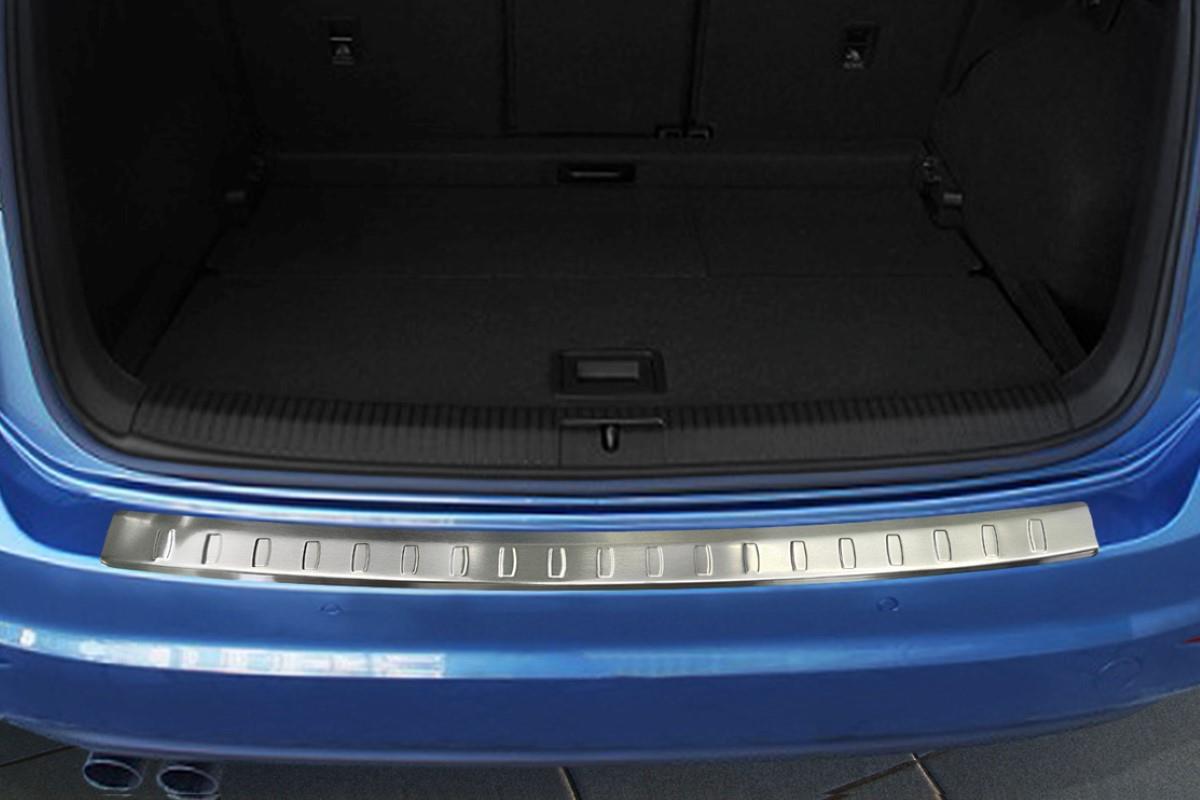 Protection de seuil de coffre Volkswagen Golf Plus (1KP facelift) 2008-2014 5 portes bicorps acier inox brossé