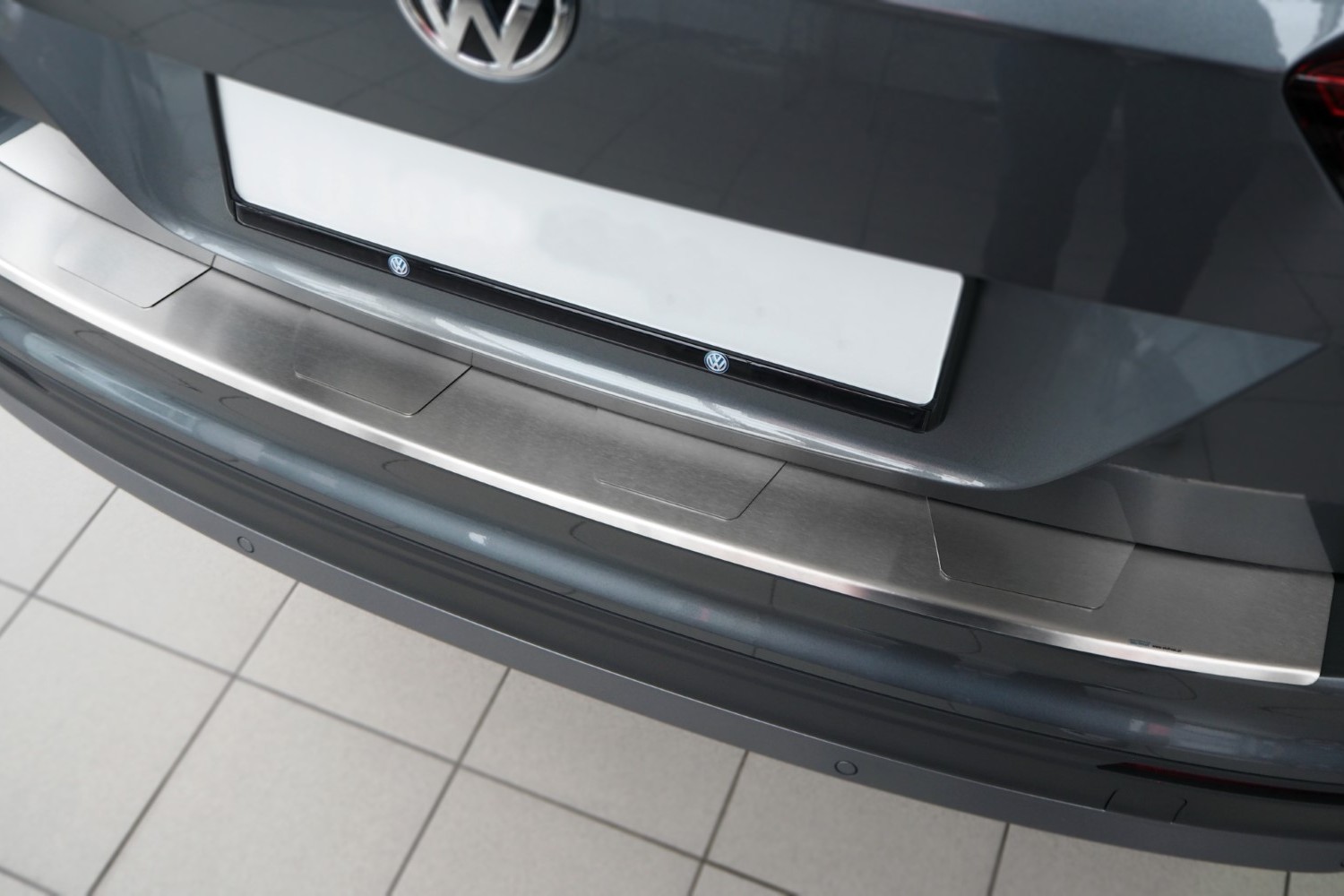 Bumperbeschermer geschikt voor Volkswagen Tiguan II 2015-2024 RVS geborsteld